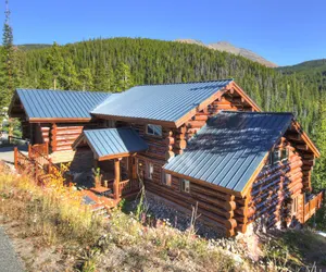 Photo 2 - Modern Log Cabin