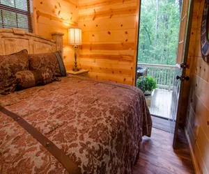 Photo 4 - Arabella  with Hot Tub and Fire Pit