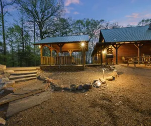 Photo 5 - Lacey Dogwood Family Cabin with Free WiFi and Private BBQ