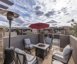 Photo 3 - The Governor's Mansion