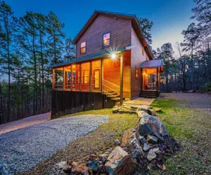 Photo 3 - Mountain Fork Lodge with WiFi and Fire Pit