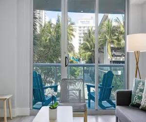 Photo 5 - 3BR Luxury Condo with Pool Across from Beach