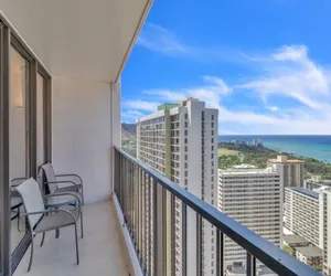 Photo 3 - Standard Ocean View Condo - 36th Floor, Free parking & Wifi