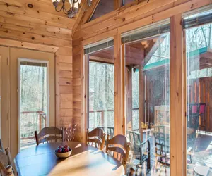 Photo 5 - Deer Trail includes Sunken Hot Tub &  Wood Fireplace