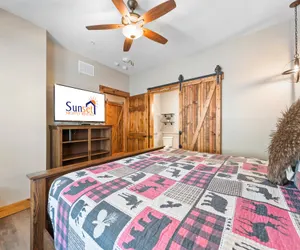 Photo 3 - CC380- Ozarks Peak- Sleeps 25