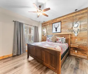 Photo 5 - CC380- Ozarks Peak- Sleeps 25