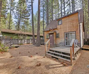 Photo 2 - 3605 Larch Avenue
