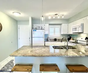 Photo 3 - Bayview 82