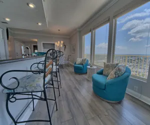 Photo 5 - Updated Oceanfront Gem with Panoramic Views - 2101