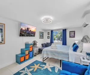 Photo 3 - Conch Cottage