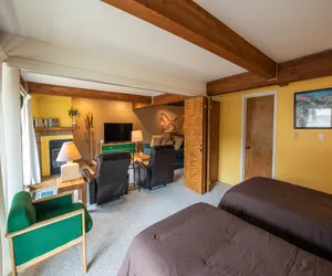 Photo 5 - Spacious 2BR/2BA Condo - Close to the Slopes!