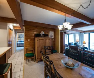 Photo 3 - Spacious 2BR/2BA Condo - Close to the Slopes!
