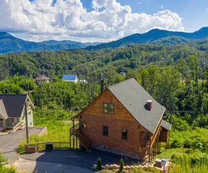 Photo 2 - A+ Amazing Views Cabin with Grill Area
