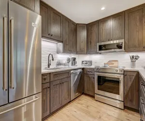 Photo 3 - Motherlode C9