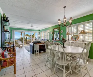 Photo 5 - Popular Amelia South Panoramic Ocean View Condo