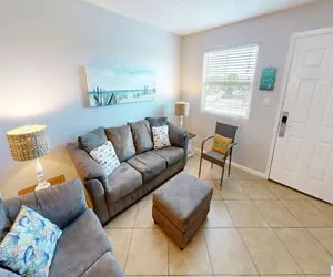 Photo 3 - Venus 306 is a 3 BR steps to Pool with easy beach access - sleeps 9