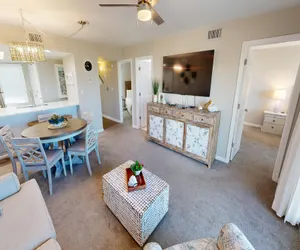 Photo 4 - Seacrest 413 is a 2 BR Gulfside on Okaloosa Island