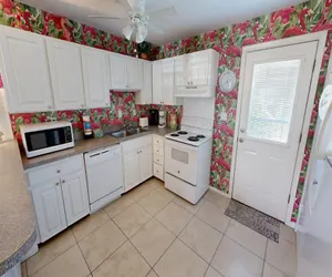 Photo 5 - Venus 201 - 2nd Floor 2 BR Sleeps with Gulf Access on Okaloosa Island
