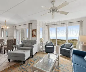 Photo 3 - Renovated Seaside Condo with Gorgeous View of the Ocean