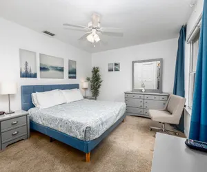 Photo 3 - 4 bedroom townhouse