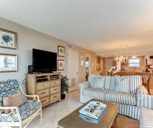 Photo 4 - North End Corner Unit with View of the Ocean and Miles of Sandy Beach