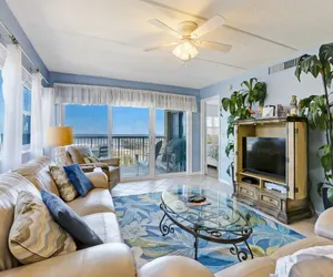 Photo 2 - Updated Condo Featuring Fresh Atlantic Breeze