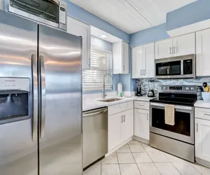 Photo 5 - Updated Condo Featuring Fresh Atlantic Breeze