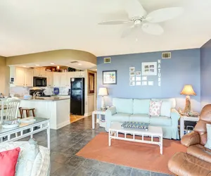 Photo 4 - Coastline Condo with private Balcony to Enjoy Views of the Atlantic Ocean