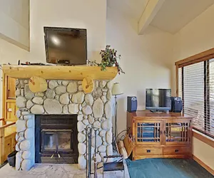 Photo 4 - Cozy One Bedroom Condo with Loft - Free WiFi and Parking! (Snowbird 206)
