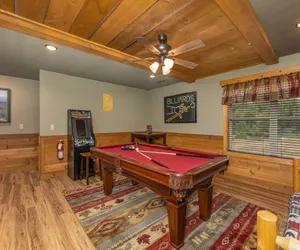 Photo 2 - Tennessee Dream Chalet with Relaxing Hot Tub