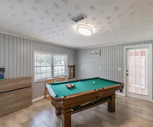 Photo 5 - A Large Tropical Estate with 2 Acres of Space in Tampa Bay