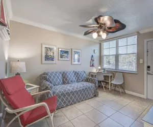 Photo 3 - 201 | Clearwater Beach Suites