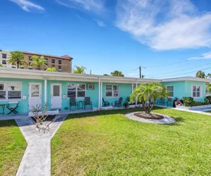 Photo 4 - Captain's Quarters - Beach Vacation Rental