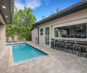 Photo 3 - Island Time - Beach Pool Home