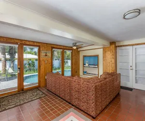 Photo 5 - Mango Bay Pool House Unit 1 - Monthly Beach Rental