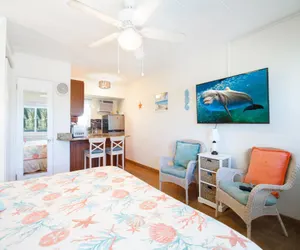 Photo 4 - Tropic Terrace #31 - Beachfront Resort