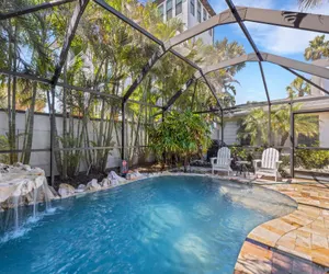 Photo 2 - Casa Del Mar - Beach Pool Home