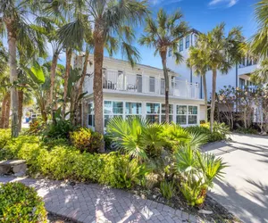 Photo 5 - Casa Del Mar - Beach Pool Home