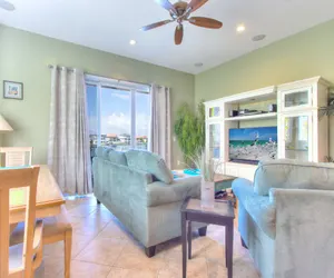 Photo 4 - Bayway Luxury Waterfront Townhome