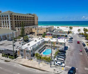 Photo 2 - 104 | Clearwater Beach Suites