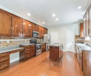 Photo 4 - Recently updated Incredibly Spacious Carmel Home with Fully Equipped Kitchen - 4700 Sq Ft! Sleeps 15! Pet Friendly!