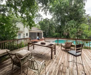 Photo 5 - Gainesville Apt with Pool, Walk to UF Campus