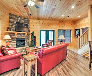 Photo 3 - Smokies View Cabin with Air Hockey Table and Arcade Game