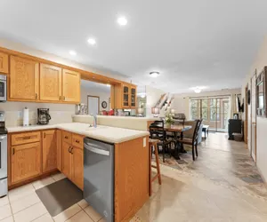 Photo 4 - Dog-Friendly Quiet Cove Condo with Pool