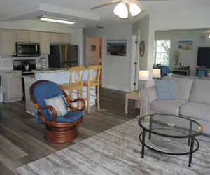 Photo 4 - Brunswick Plantation Resort Villa 406 features 27 Hole Golf Course and Beaches Nearby