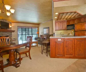 Photo 2 - Beaver Run One Bedroom in Building 4