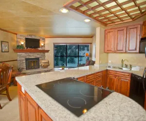 Photo 5 - Beaver Run One Bedroom in Building 4