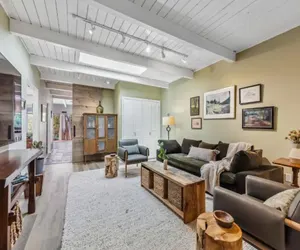 Photo 4 - Lovely Creekside Wine Country Home in Glen Ellen!