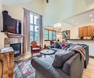 Photo 5 - Highland Greens Oak Retreat