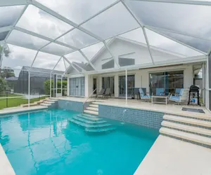 Photo 4 - Waterfront  Pool Home (heating optional)